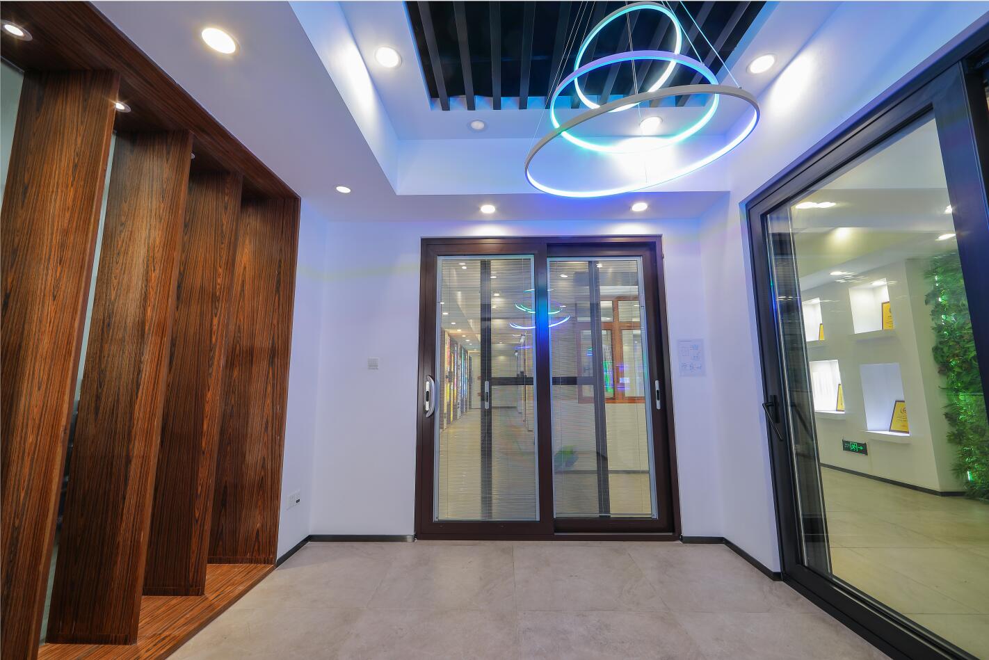 中亞鋁業(yè)展廳風采